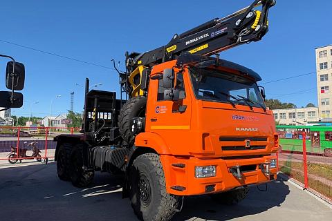 КМУ Лесовоз КАМАЗ 43118-23027-50 (Евро-5, без спалки) + КМУ VM10L74 за кабиной