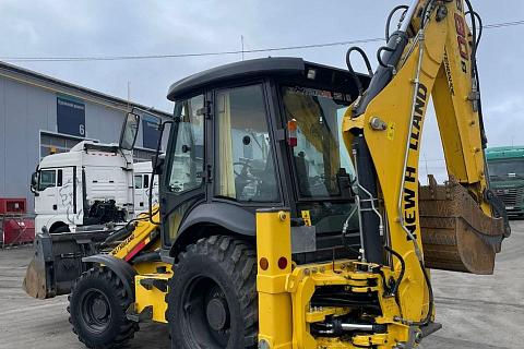 Экскаватор-погрузчик New Holland B80B б/у (2022 г., 2 586м.ч.)(9050)