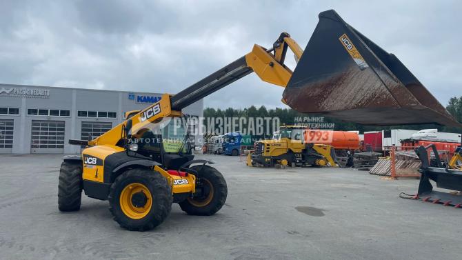 Купить Телескопический погрузчик JCB 536-60AG б/у (2020 г.в., 4753 м.ч.) (ковш+вилы) (2222) в компании Русбизнесавто - изображение 15