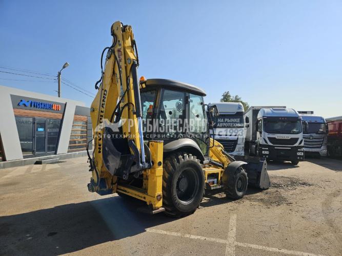 Купить Экскаватор-погрузчик New Holland B80B б/у (2021 г., 2929 м.ч.)(4824) без кондиционера в компании Русбизнесавто - изображение 15