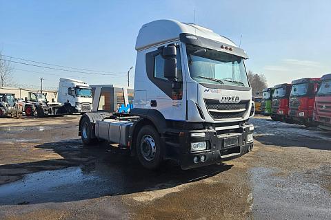 IVECO Stralis АКПП cедельный тягач б/у (2020 г., 167 760 км.)(9207)- новая резина.