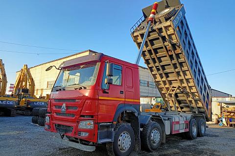 Самосвал HOWO ZZ3407S3867E (8x4) б/у (2023 г. 12 580 км)(1311)